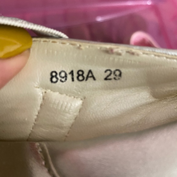 Cute   Comfy wizard shoes - Picture 2 of 4